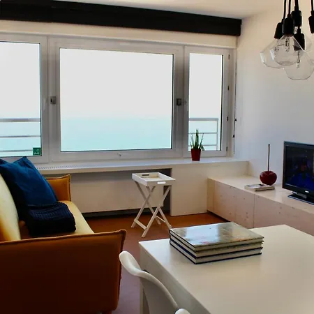 Sea View Mariakerke-bad - La Brise 公寓