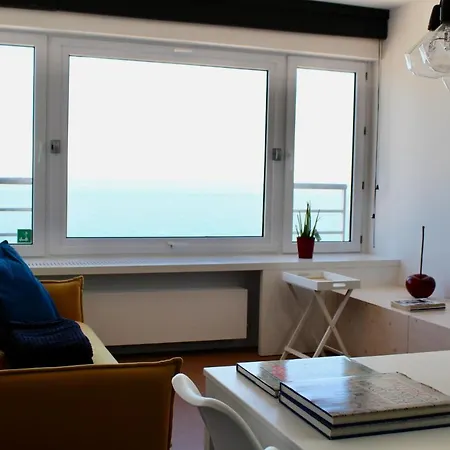 Sea View Mariakerke-bad - La Brise Appartamento